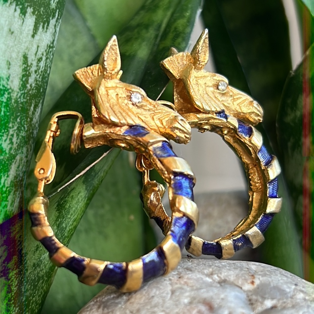 Hattie Carnegie Earrings Missing Tiny Eye Stone - image 1